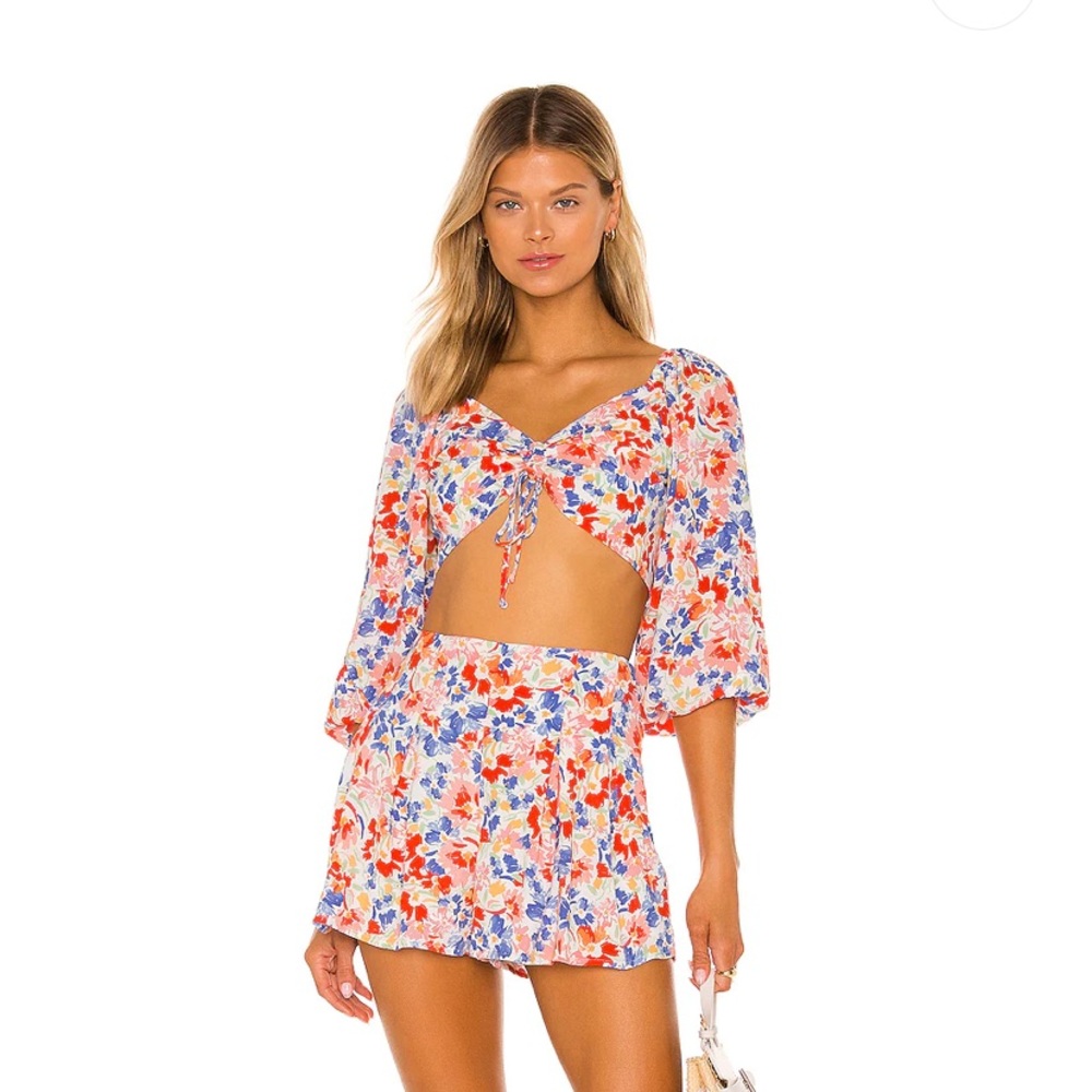 L*Space Crop Top With Matching Shorts - image 1